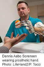 Amputee 'Feels' Objects With Prosthetic Hand