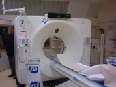 MRIs Plus Mammograms Best for High-Risk Women, Study Finds